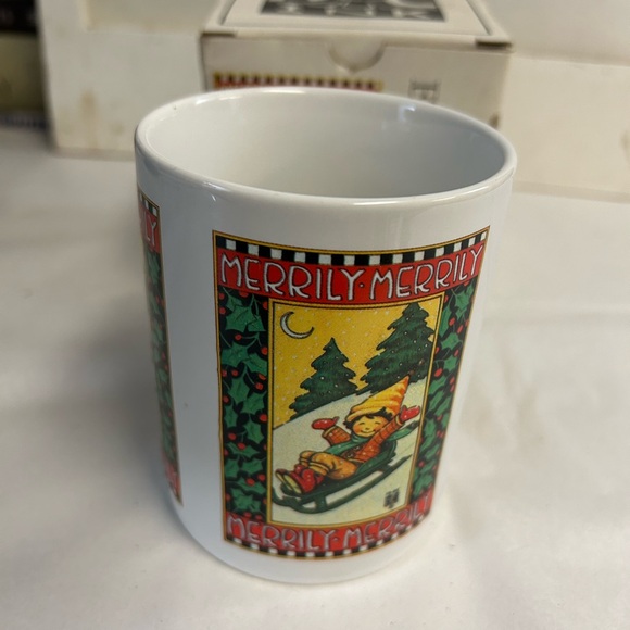 Vintage 1990's MARY ENGELBREIT unused Christmas mug in original box Merrily Sled - Picture 5 of 12